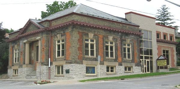 Pairs Public Library